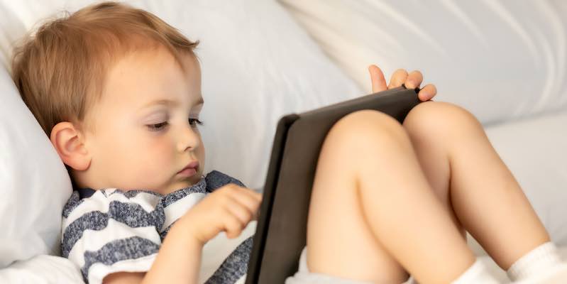  Very young kids online - internet safety | Book a parents internet safety speakers 